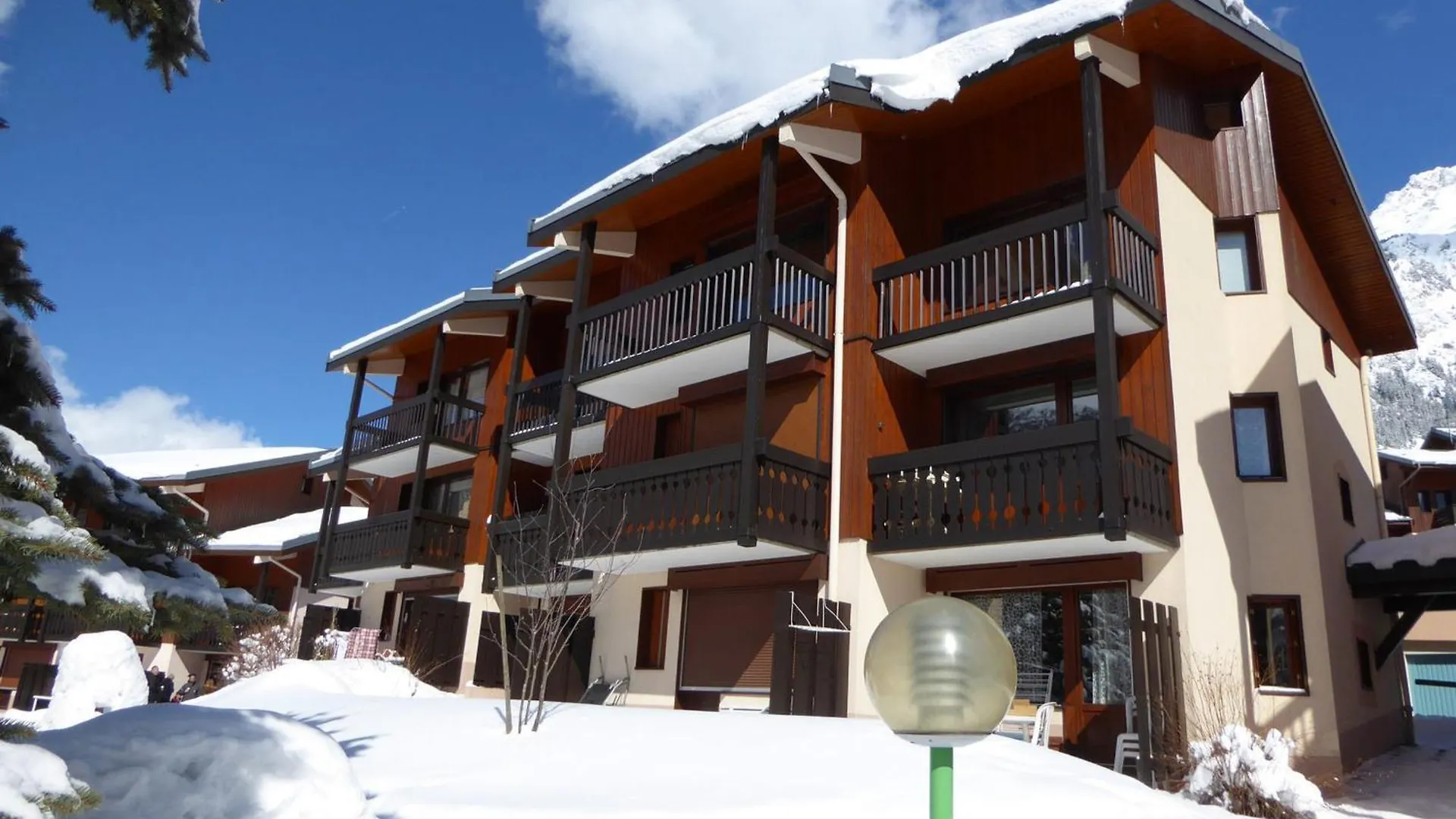 Appartement Ensoleille Avec Balcon, Piscine Chauffee, Proche Pistes Et Centre, 4 Pers. - Fr-1-464-220 Pralognan-la-Vanoise Apartment