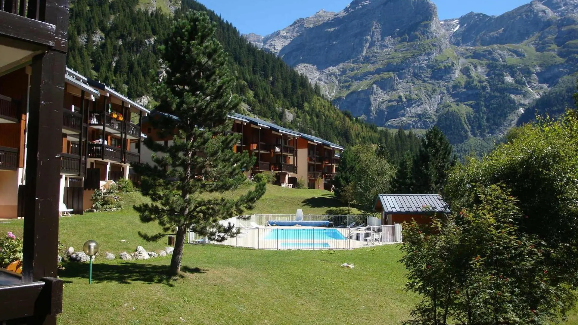 Appartement Ensoleille Avec Balcon, Piscine Chauffee, Proche Pistes Et Centre, 4 Pers. - Fr-1-464-220 Pralognan-la-Vanoise 0*,